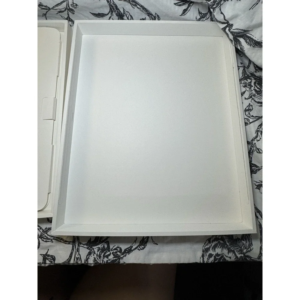Apple iPad Magic Keyboard Empty Box Model A3340 M3 Inserts Included